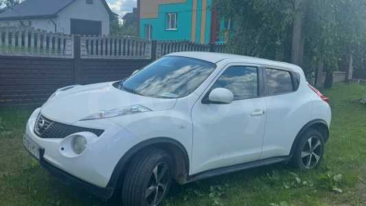 Nissan Juke YF15