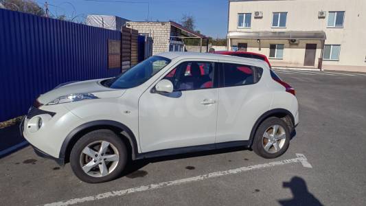 Nissan Juke YF15