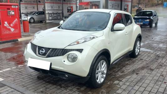 Nissan Juke YF15