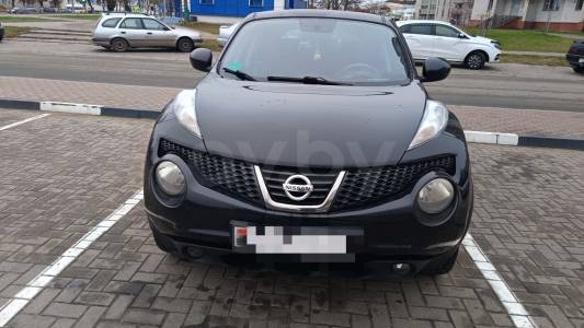 Nissan Juke YF15