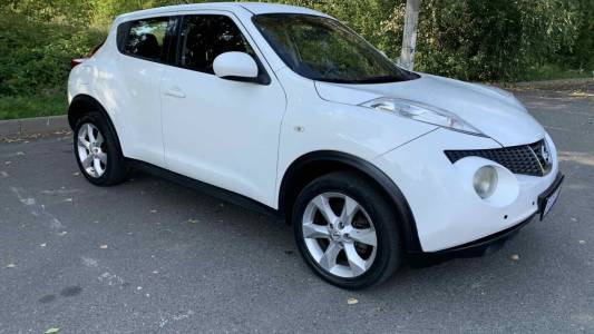 Nissan Juke YF15