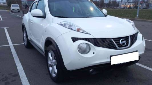 Nissan Juke YF15