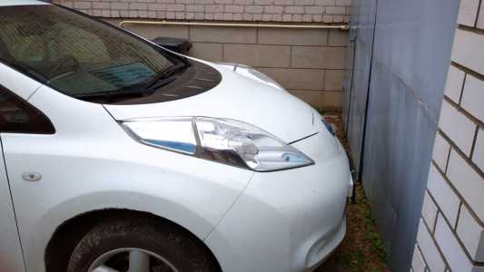 Nissan Leaf I