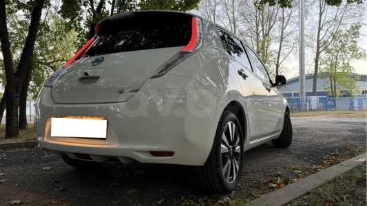 Nissan Leaf I