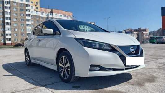 Nissan Leaf II, 2021, пробег 33000 км