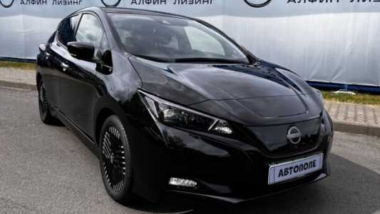 Nissan Leaf II, 2022, пробег 30000 км