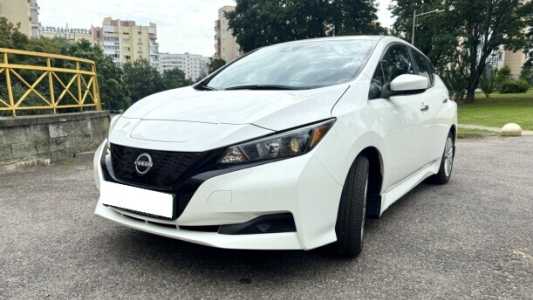 Nissan Leaf II, 2024, пробег 2300 км