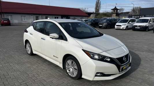 Nissan Leaf II