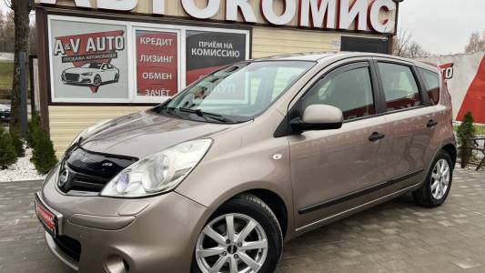 Nissan Note I (E11) Рестайлинг