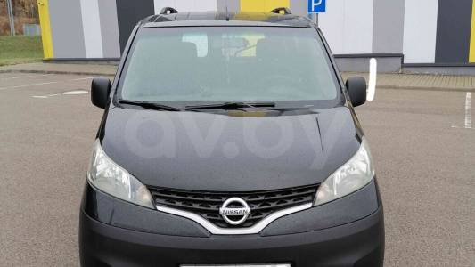 Nissan NV200 I