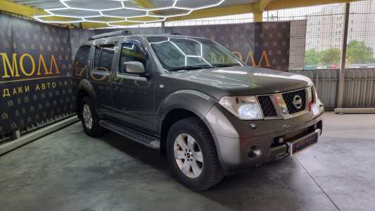 Nissan Pathfinder R51