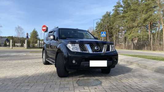 Nissan Pathfinder R51