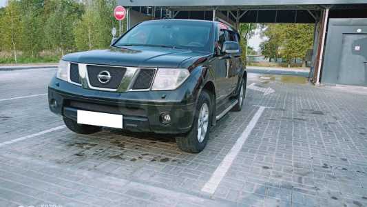 Nissan Pathfinder R51