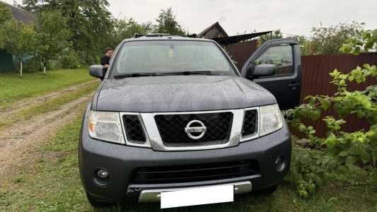 Nissan Pathfinder R51