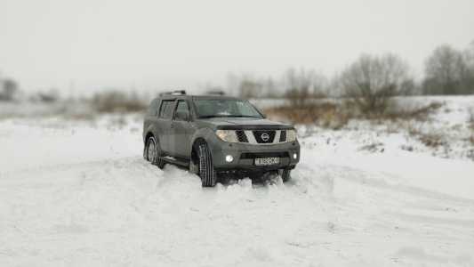 Nissan Pathfinder R51