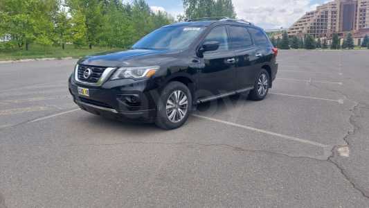 Nissan Pathfinder R52 Рестайлинг