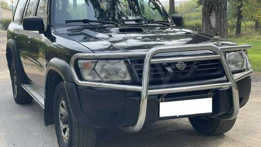 Nissan Patrol Y61