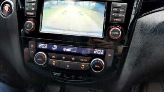 Nissan Qashqai II, 2014, пробег 215000 км