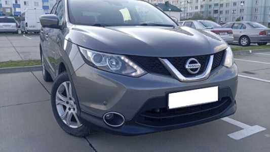 Nissan Qashqai II, 2015, пробег 220000 км
