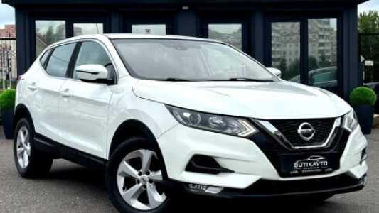 Nissan Qashqai II Рестайлинг, 2018, пробег 168200 км Nissan Qashqai II Рестайлинг, 2018, пробег 168200 км
