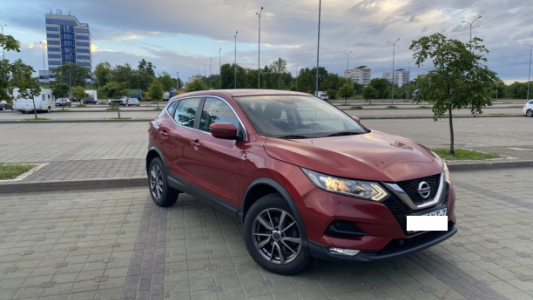 Nissan Qashqai II Рестайлинг, 2019, пробег 31500 км Nissan Qashqai II Рестайлинг, 2019, пробег 31500 км