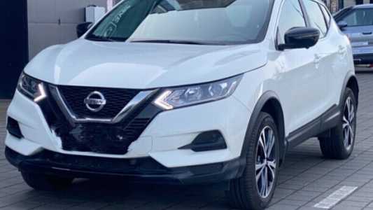 Nissan Qashqai II Рестайлинг, 2022, пробег 31000 км Nissan Qashqai II Рестайлинг, 2022, пробег 31000 км