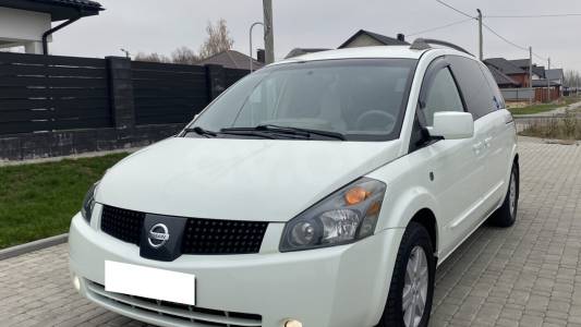 Nissan Quest III