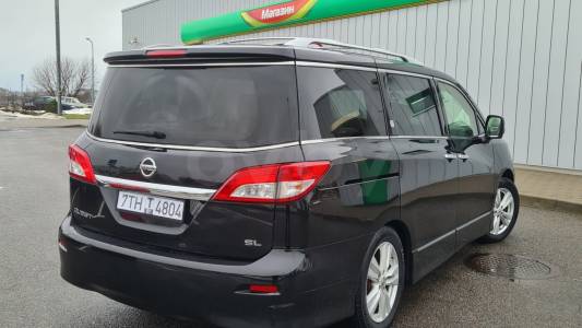 Nissan Quest IV