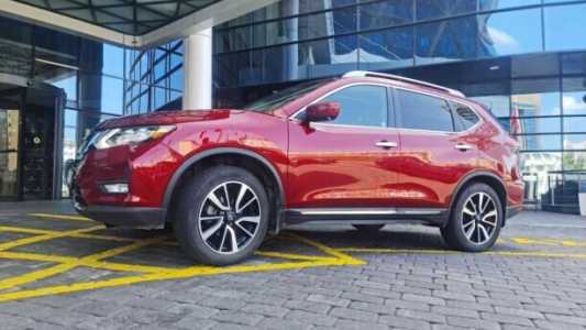 Nissan Rogue II Рестайлинг, 2019, пробег 85000 км Nissan Rogue II Рестайлинг, 2019, пробег 85000 км