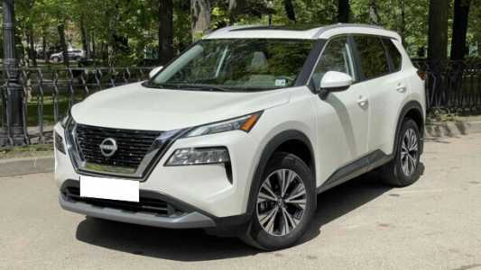 Nissan Rogue III, 2023, пробег 11000 км Nissan Rogue III, 2023, пробег 11000 км