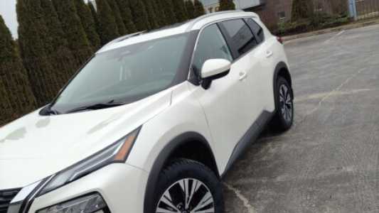 Nissan Rogue III, 2023, пробег 4700 км Nissan Rogue III, 2023, пробег 4700 км