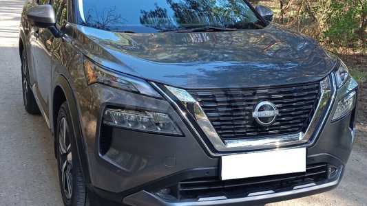 Nissan Rogue III