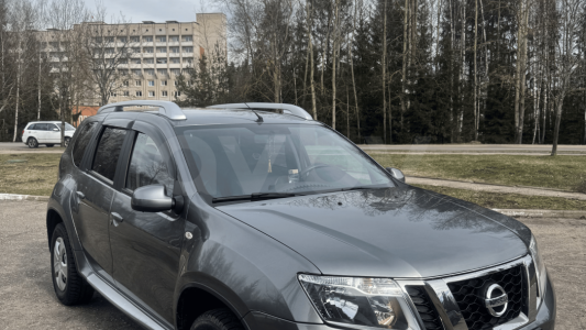 Nissan Terrano D10