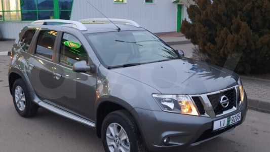 Nissan Terrano D10