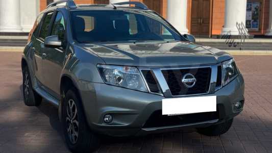 Nissan Terrano D10