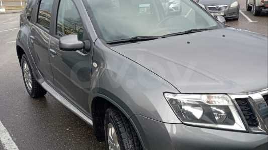 Nissan Terrano D10