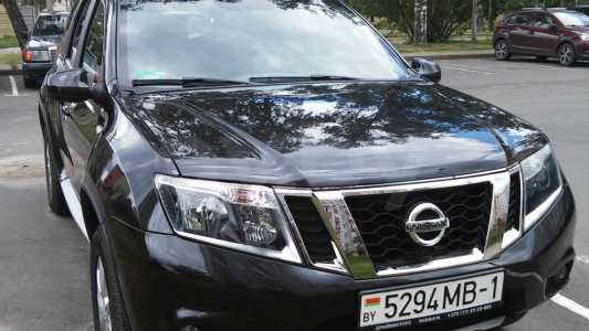 Nissan Terrano D10