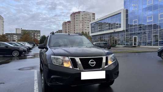 Nissan Terrano D10