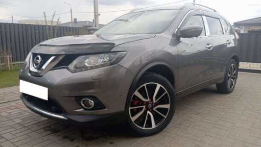 Nissan X-Trail III (T32), 2015, пробег 120000 км Nissan X-Trail III (T32), 2015, пробег 120000 км