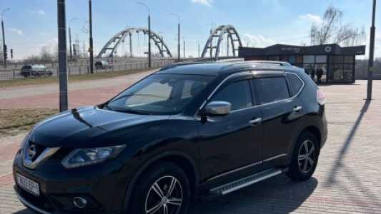 Nissan X-Trail III (T32), 2015, пробег 140000 км Nissan X-Trail III (T32), 2015, пробег 140000 км