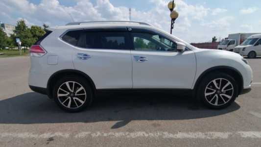 Nissan X-Trail III (T32), 2016, пробег 136740 км Nissan X-Trail III (T32), 2016, пробег 136740 км