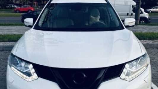 Nissan X-Trail III (T32), 2017, пробег 139000 км Nissan X-Trail III (T32), 2017, пробег 139000 км