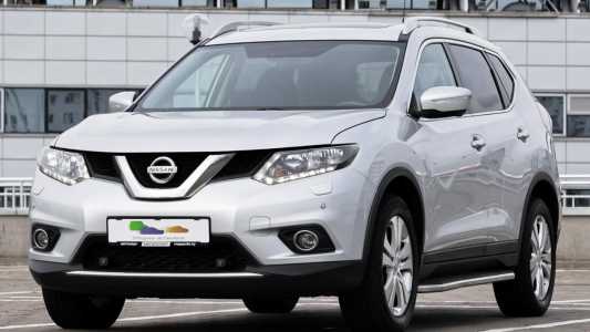 Nissan X-Trail III (T32)