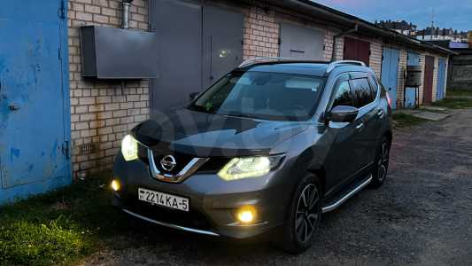 Nissan X-Trail III (T32)