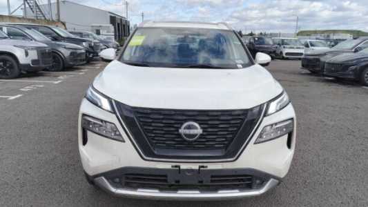 Nissan X-Trail IV (T33), 2023, пробег 55 км Nissan X-Trail IV (T33), 2023, пробег 55 км