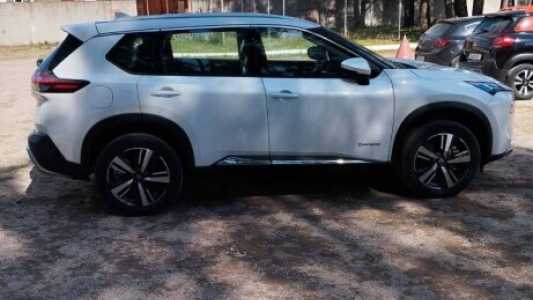 Nissan X-Trail IV (T33), 2024, пробег 2000 км Nissan X-Trail IV (T33), 2024, пробег 2000 км