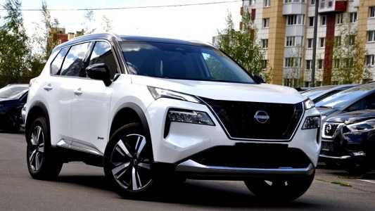 Nissan X-Trail IV (T33) Nissan X-Trail IV (T33)