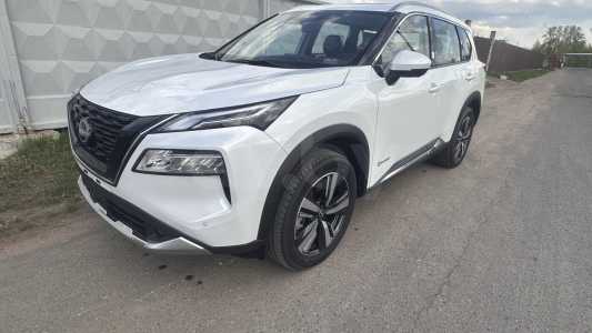 Nissan X-Trail IV (T33) Nissan X-Trail IV (T33)