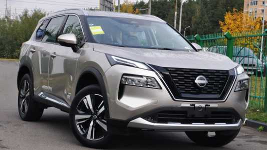 Nissan X-Trail IV (T33)