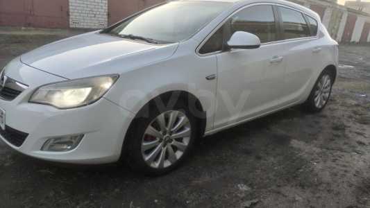 Opel Astra J